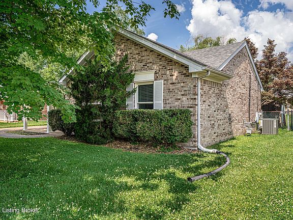 3rd image of 10824 Dorton Dr
