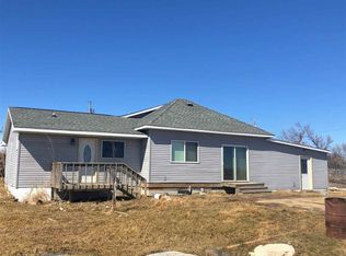6064 64th St NW, Berthold, ND 58718