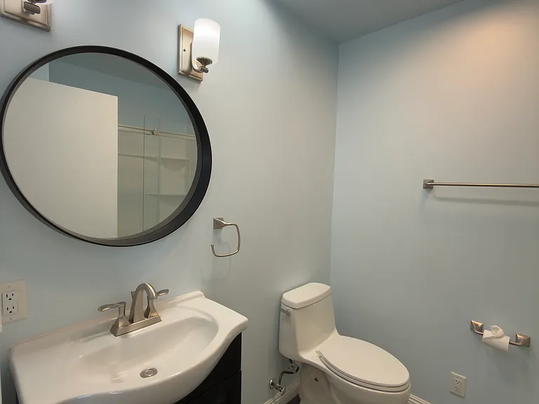 1528 Sheffield Dr — Photo 7