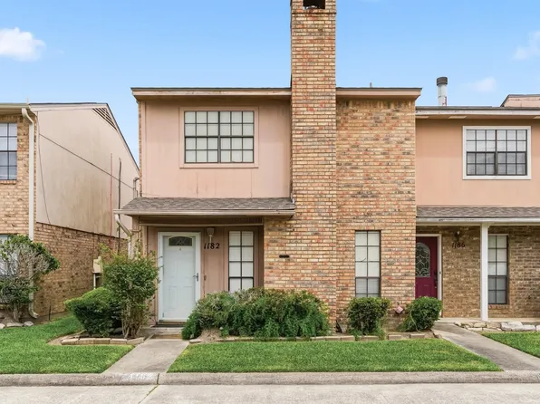 1182 Green Meadow St, Beaumont, TX 77706