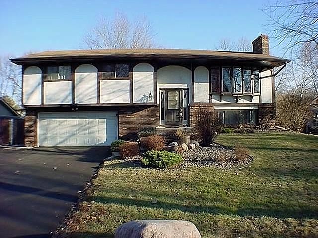 1st image of 4856 Flag Ave N