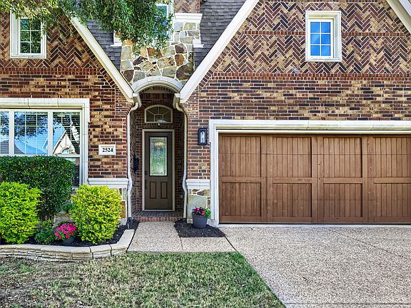 2nd image of 2524 Brandon Dr