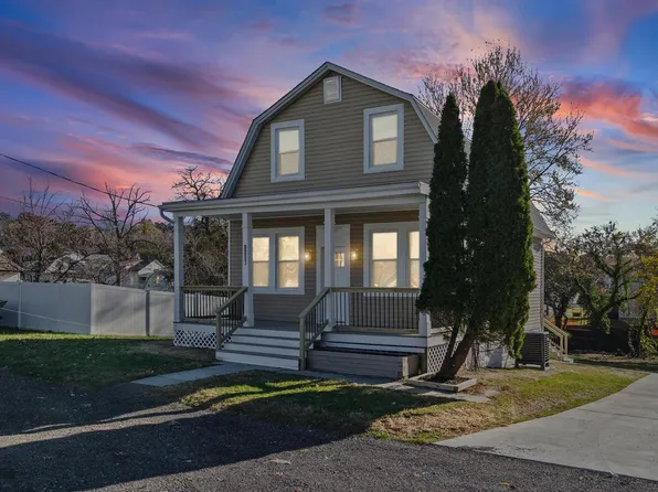 9303 Hillside Ave, Parkville, MD 21234