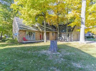 5019 Oak Creek Ct, Fort Wayne, IN 46835