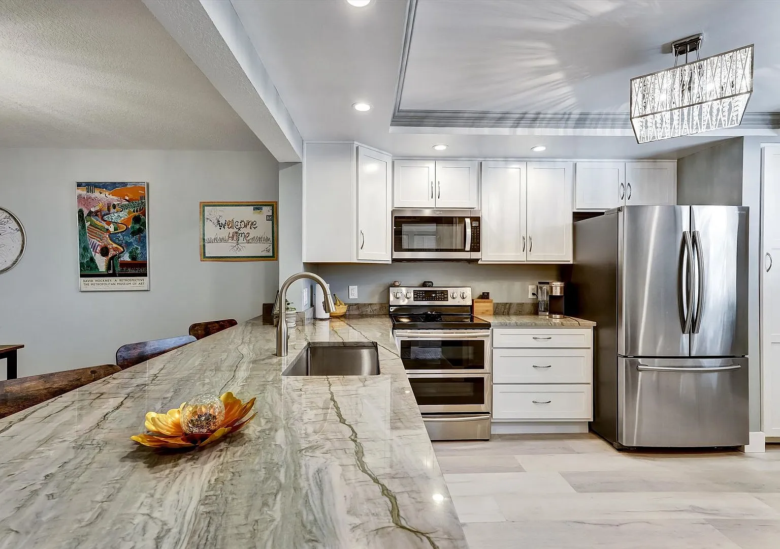 Modern 2BR/2BA Oasis with Serene Pond Views in Wildewood Springs, Bradenton! — Photo 4