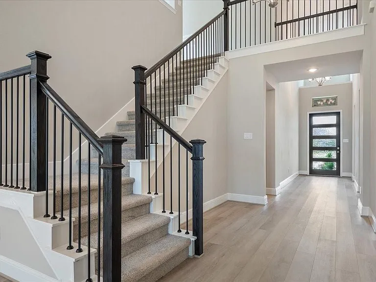 7523 Mariposa Way — Photo 13