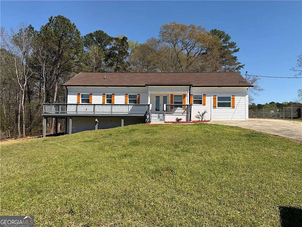 116 Woodcrest Dr photo 1
