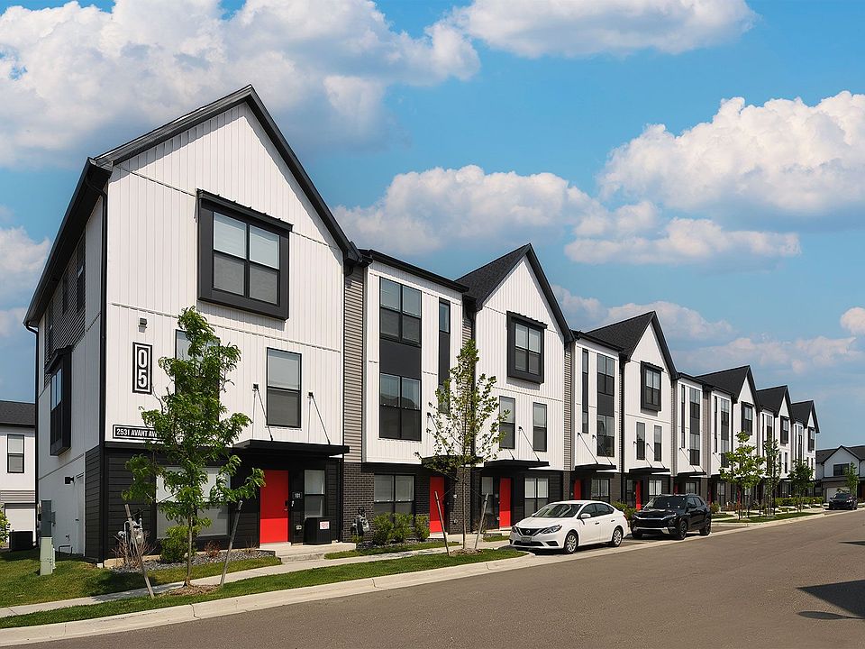 Townhome Building Exterior