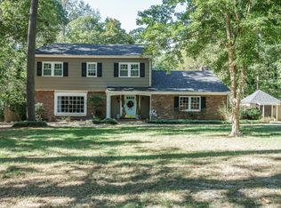 10500 Morehead Dr, Chester, VA 23831