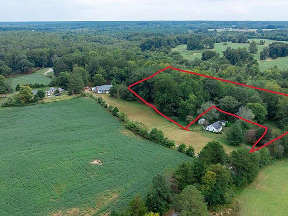 3rd image of 16300 Pleasant Mill Rd