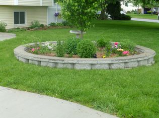 8791 NW 53rd Pl, Johnston, IA 50131