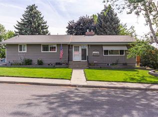 527 Presley Dr, Cheney, WA 99004