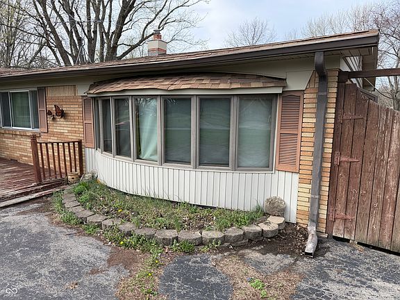 4th image of 3190 E Chapel Rd