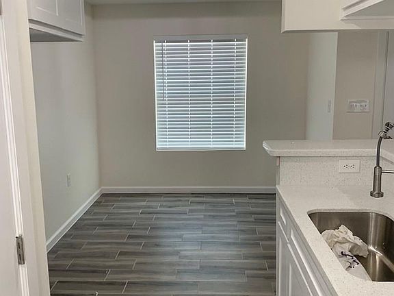 4th image of 1381 Daytona Beach Ct