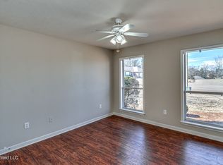 2032 S Cobblestone Cv, Brandon, MS 39042