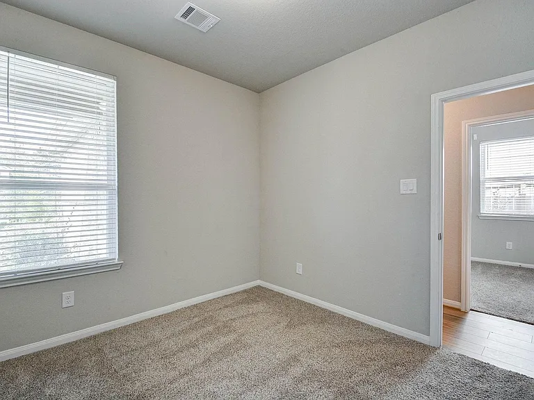 18572 Meadow Point Ln — Photo 20