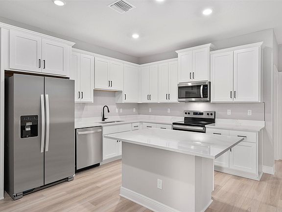 3rd image of 1707 Merriment Way