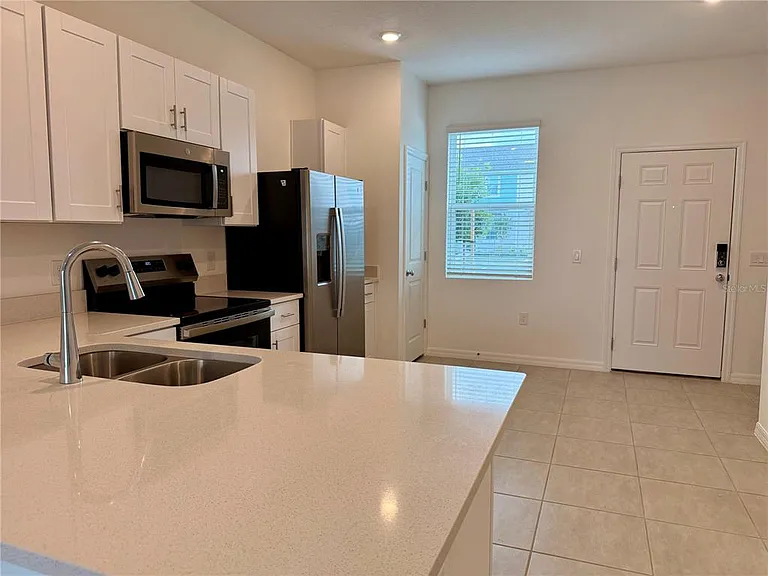 2996 Skyline Loop — Photo 23
