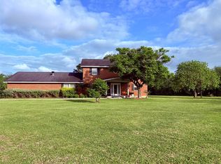 12421 Roy Rd #105, Brookside Village, TX 77581