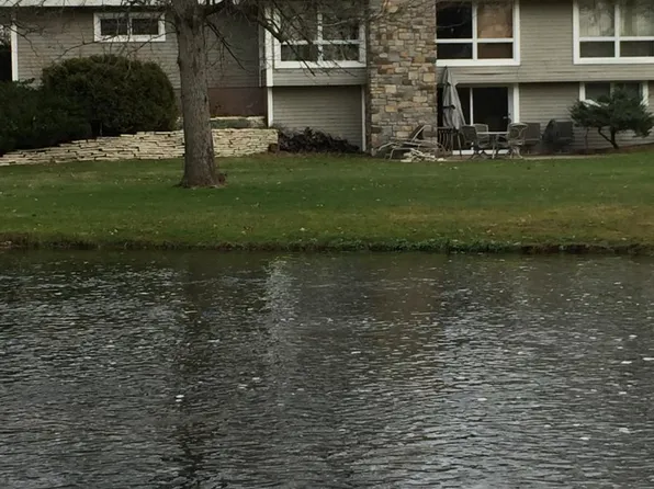 70354 Sunrise Dr, Edwardsburg, MI 49112