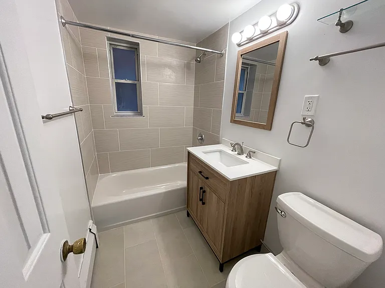 6010 Kennedy Blvd E #31 — Photo 12