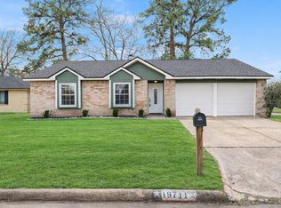 19711 Bishops Gate Ln, Humble, TX 77338
