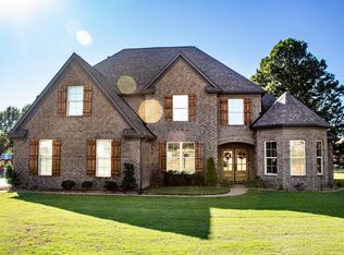 1221 Katie Cv, Hernando, MS 38632