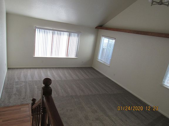 4th image of 227 Wawona St