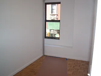 Rented by M.Grossman R.E. Management