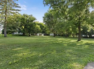 105 S 4th St, Malta, IL 60150