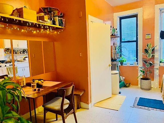 4th image of 282 Knickerbocker Ave #3RR