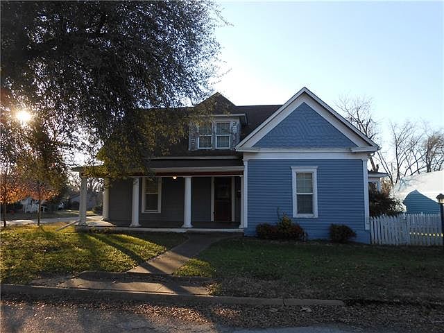 1st image of 203 Haughton St