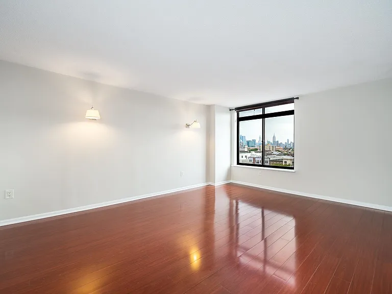 700 1st St #8H — Photo 12