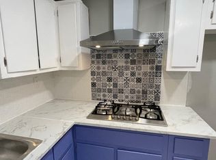 818 Booker Dr, Capitol Heights, MD 20743