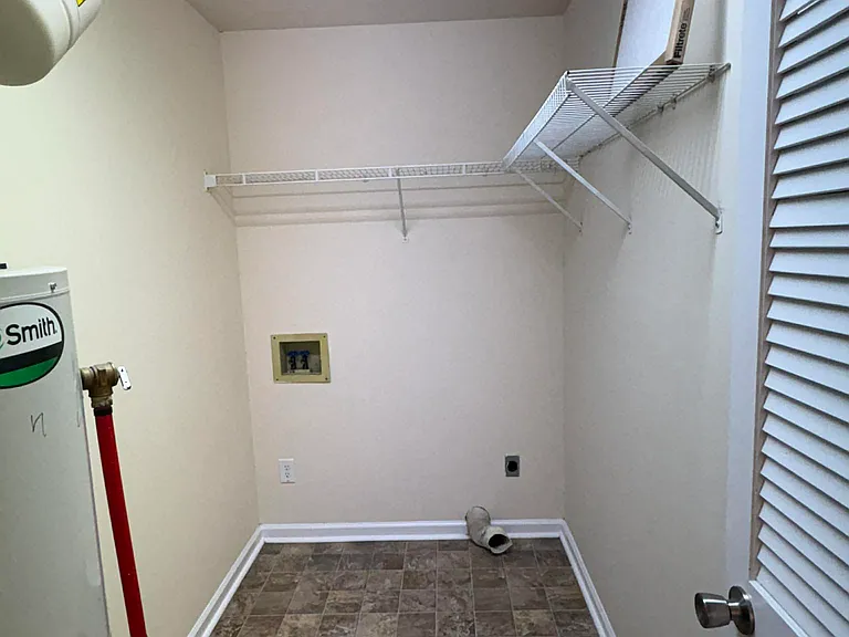 1618 McIntosh St #D — Photo 5