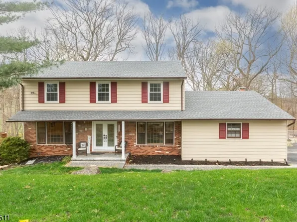40 Whitewood Drive, Parsippany-Troy Hills Twp., NJ 07950