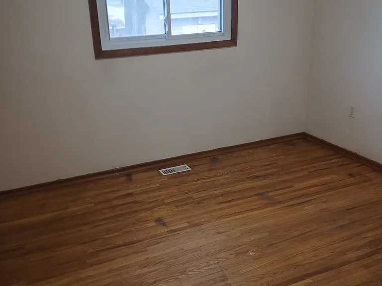 4492 Dorchester Rd — Photo 22