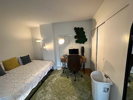 Rented by Olympia House Delaware LP | media 30