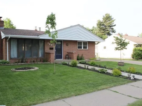 129 E 37th St, Hibbing, MN 55746