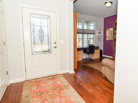 4th image of 4073 Amaryllis Dr