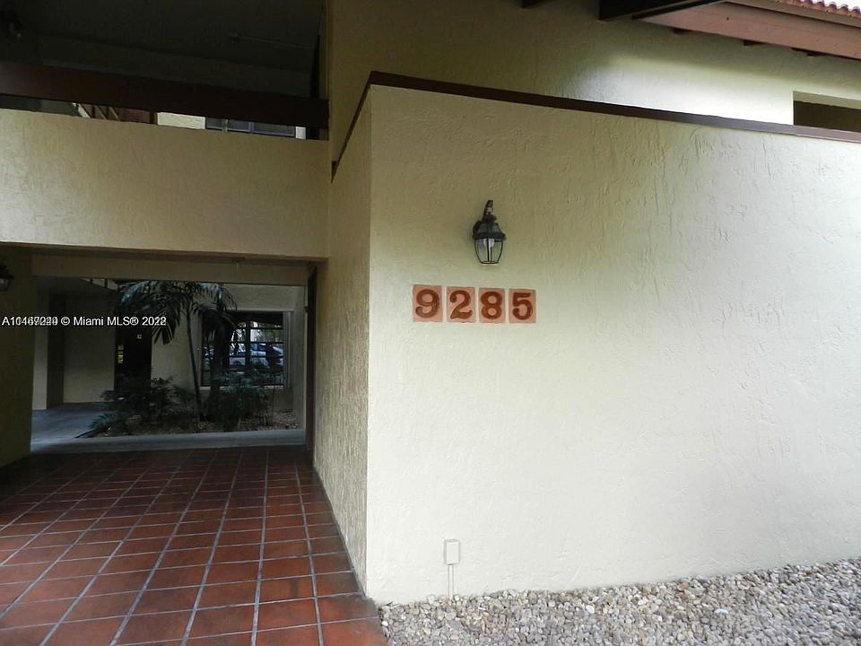1st image of 9285 SW 125th Ave APT 303U