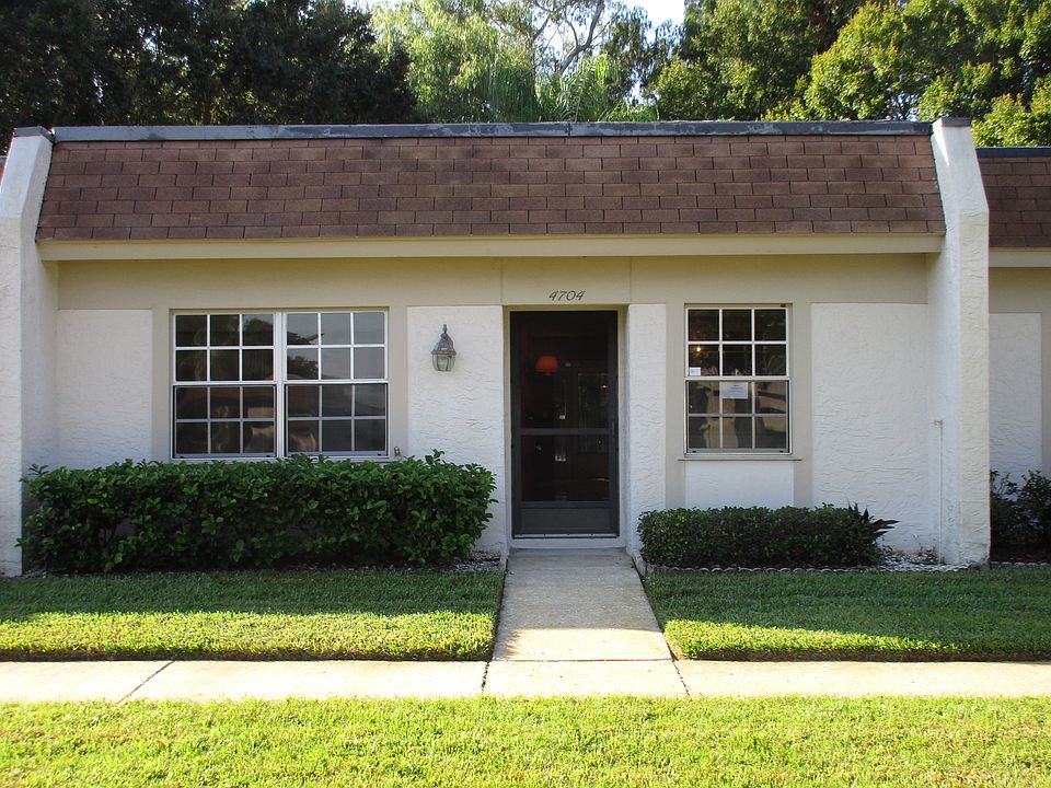 1st image of 4704 Lake Villa Dr