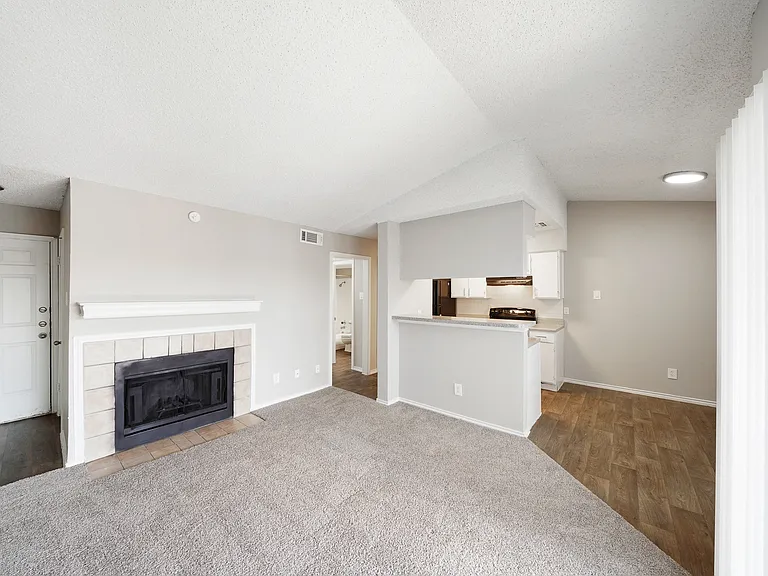 Polaris and Sable Pointe — Photo 13