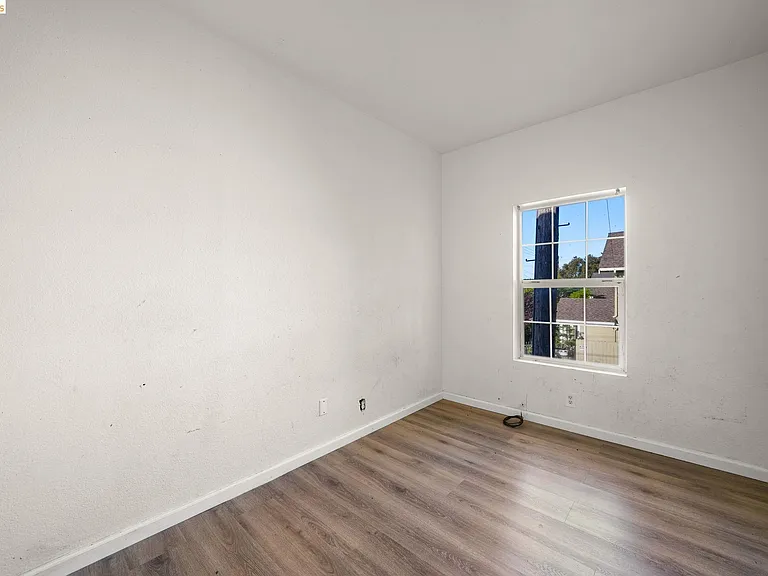203 Bissell Ave #2 — Photo 7
