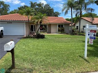 8499 NW 47th Dr, Coral Springs, FL 33067