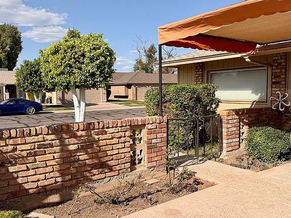 3rd image of 10015 W MOUNTAIN VIEW Road