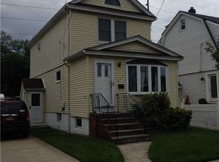 217 Cochran Pl, Valley Stream, NY 11581