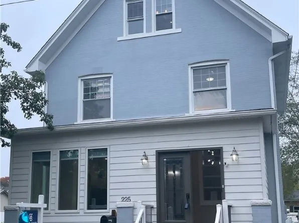 225 Indian St, Ligonier, PA 15658