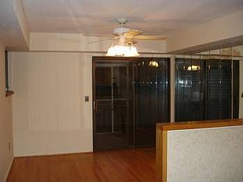 2nd image of 28 Peddlars Dr