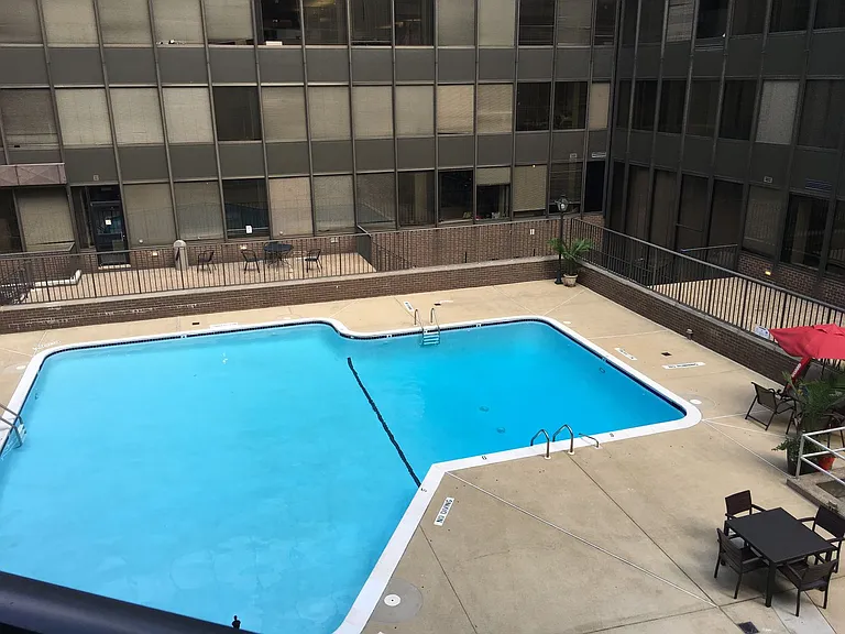 1255 New Hampshire Ave NW — Photo 171